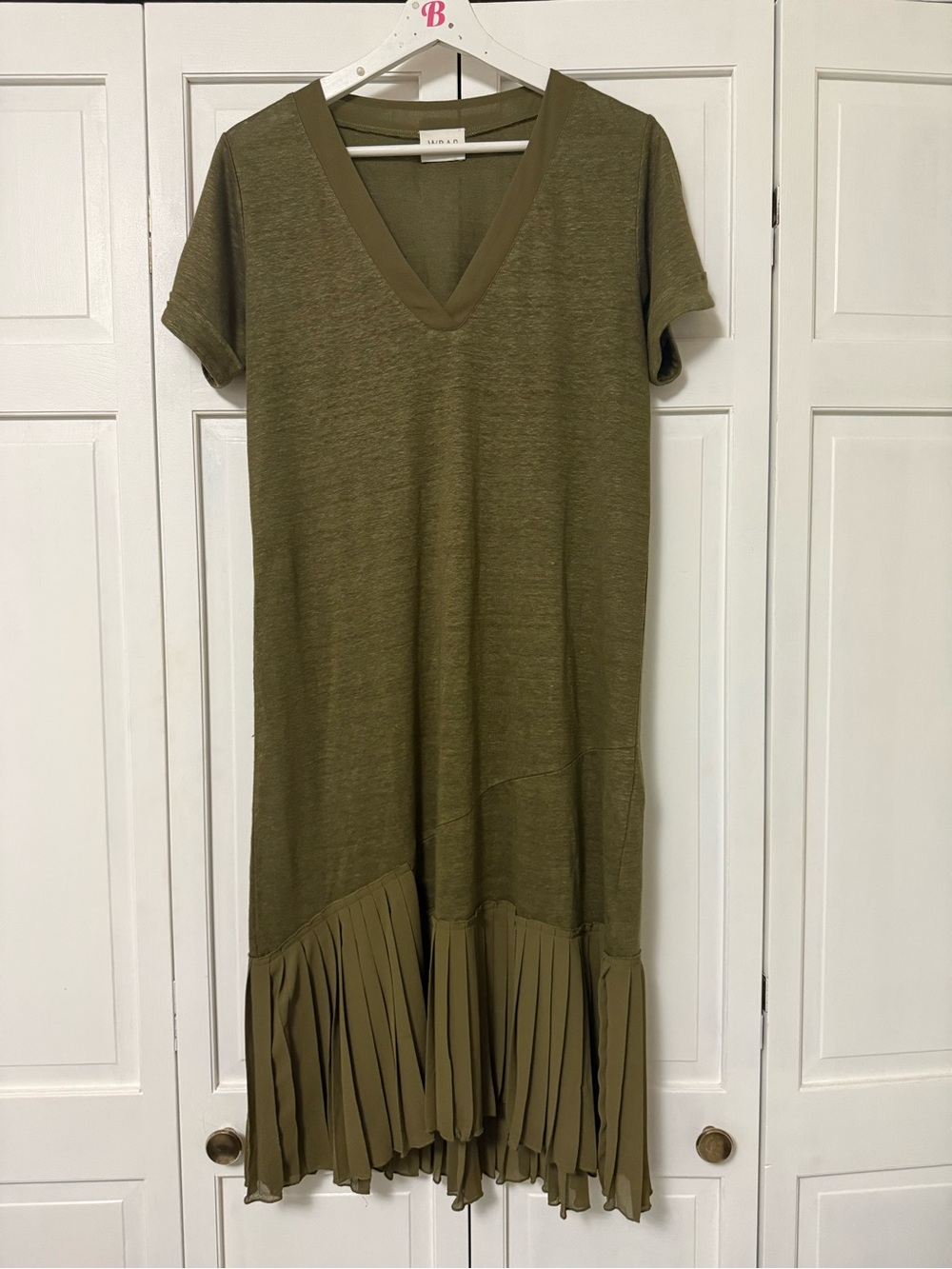 Wrap London Olive V-Neck Pleated Hem Women's Midi Dress 100% Linen Size 4